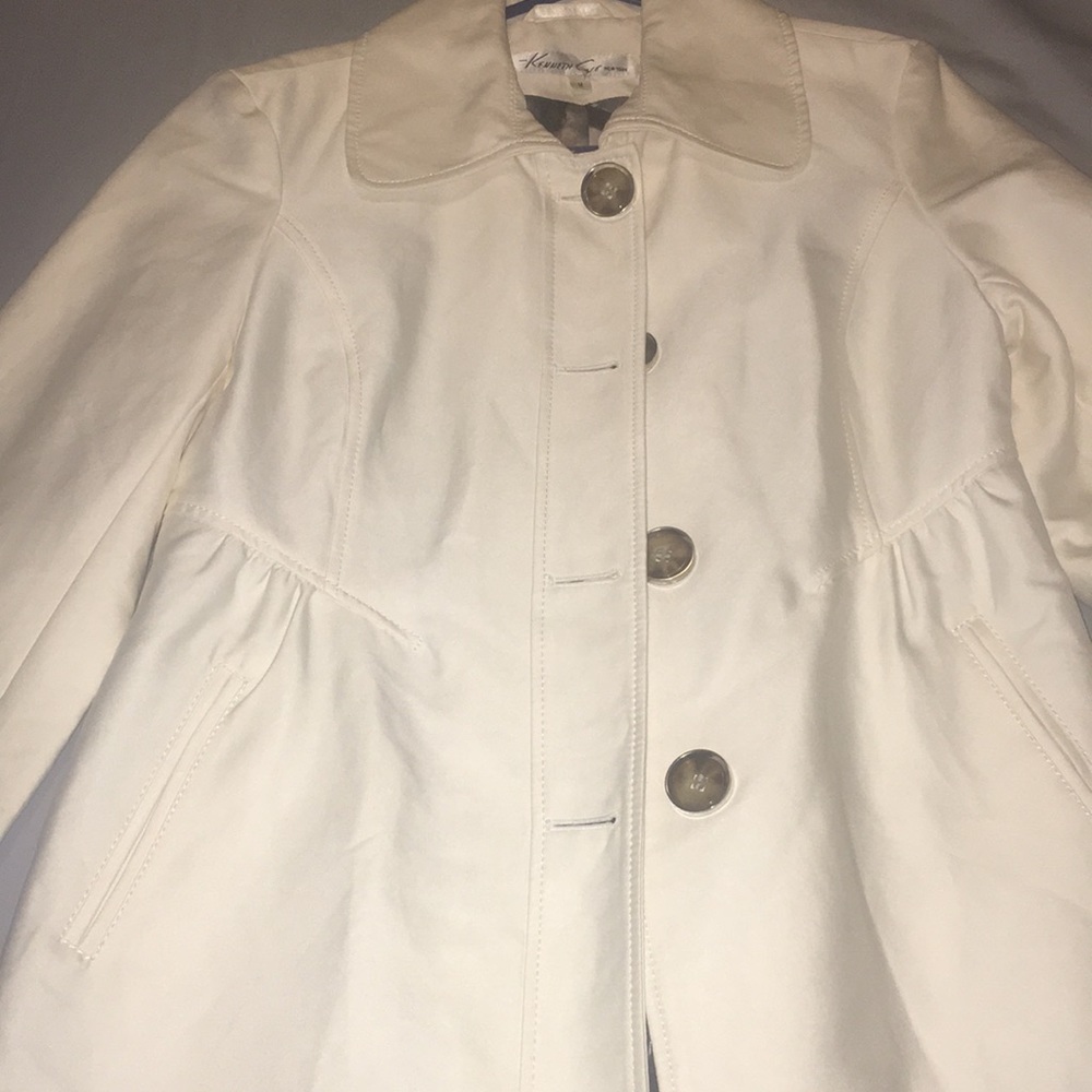 Kenneth Cole lightweight trench coat